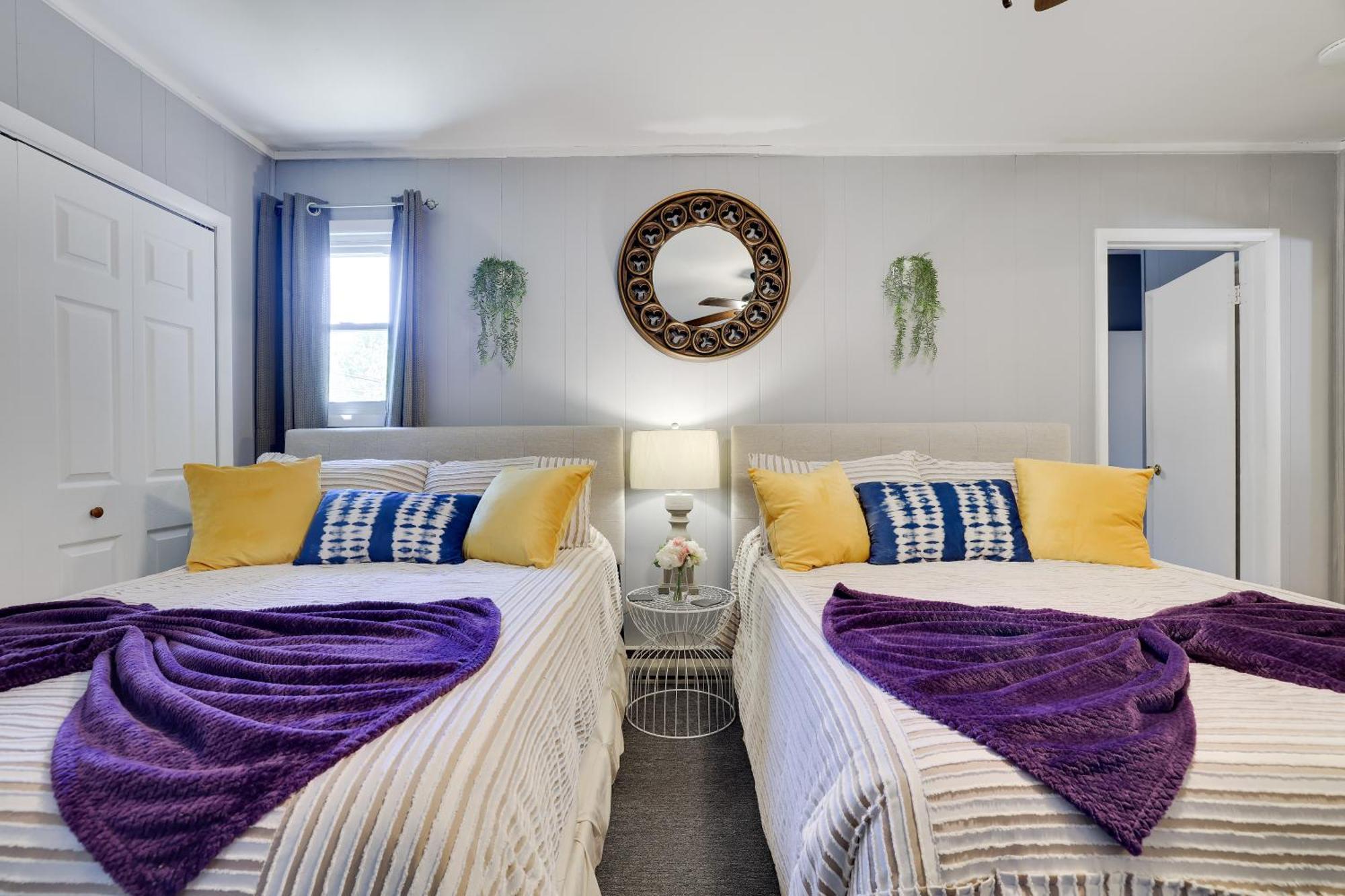 Chic And Stylish Home Hot Tub,4 Bedrooms, Game Movie Room, Firepit, Arcades, Playground On Site 2 Min Walk From Pool And Lake Tobyhanna Dış mekan fotoğraf